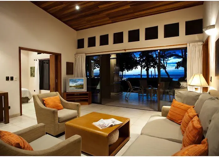 Casa Palmas * Tamarindo